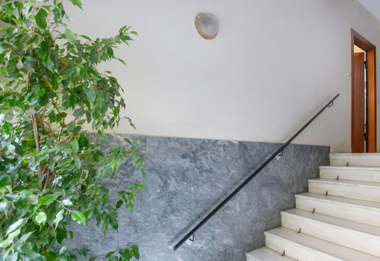 אתונה Isora Apartment By Ghh מראה חיצוני תמונה