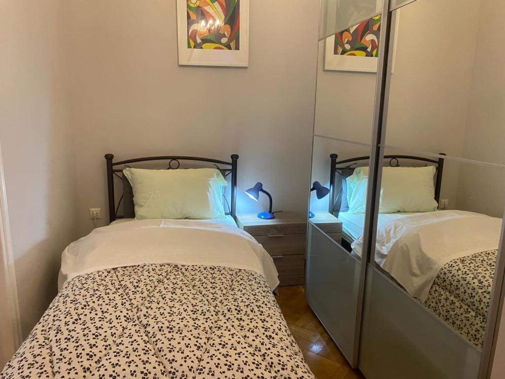 אתונה Isora Apartment By Ghh מראה חיצוני תמונה